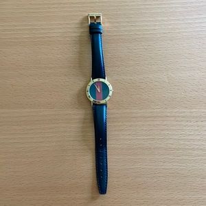 Gucci classic watch 18mm